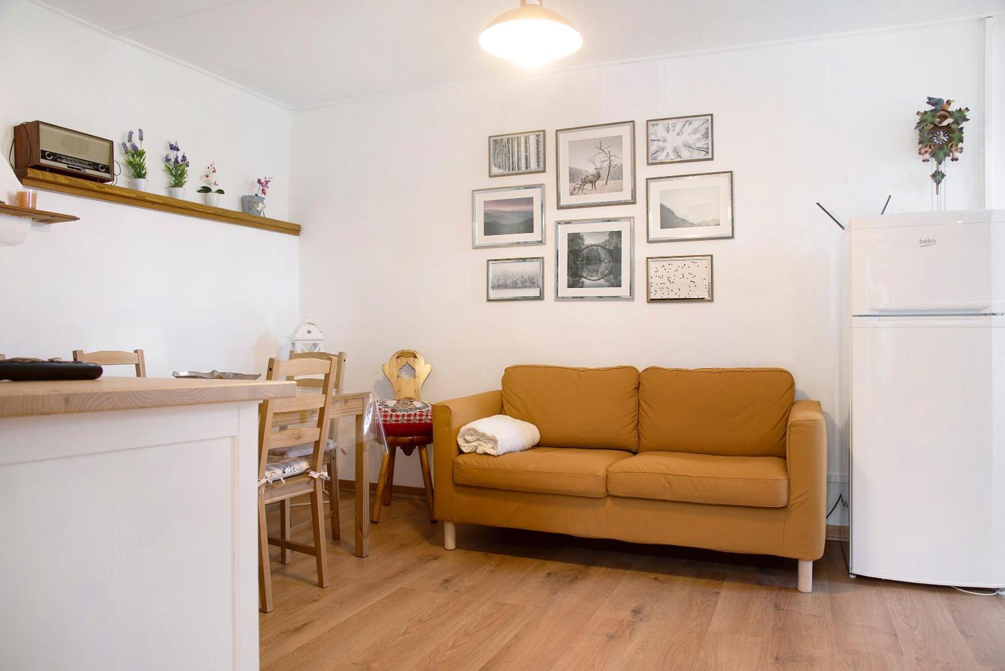 Apartament La Vecchia Torre Porto Valtravaglia Zewnętrze zdjęcie