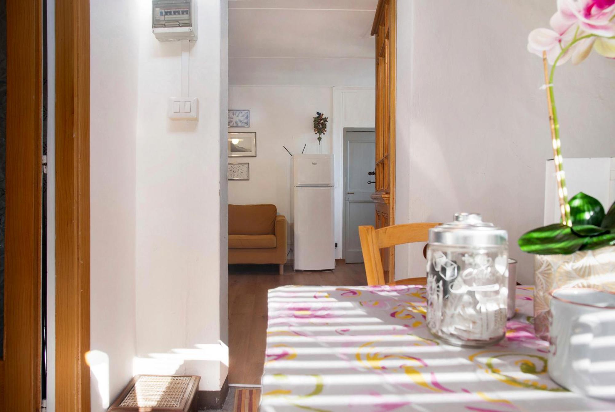 Apartament La Vecchia Torre Porto Valtravaglia Zewnętrze zdjęcie